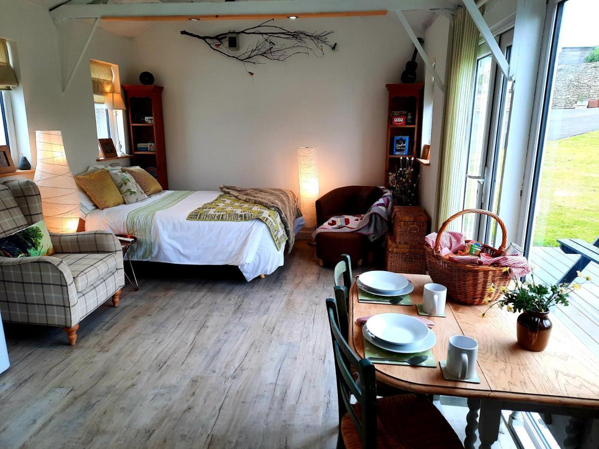 The Wood Cottage Скарборо Экстерьер фото